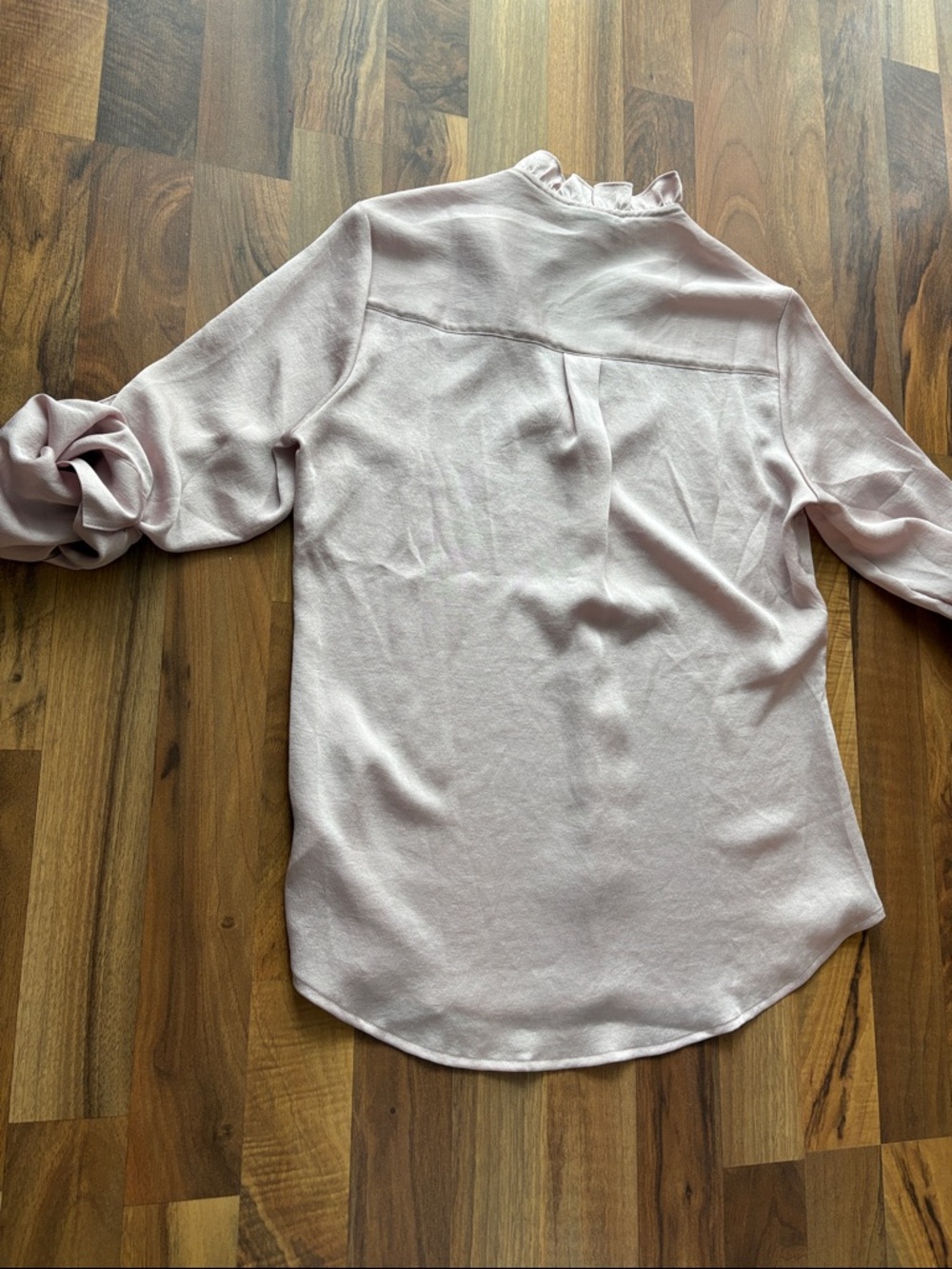 Express Women's Light Blush Pink Ruffle Collar Button-Up Blouse NWT - Picture 8 of 11